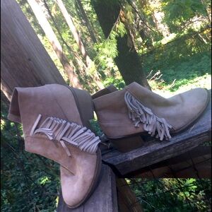 Tan Swede cloth fringed short  cowboy boots,HP25